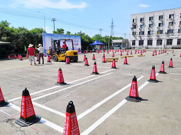  鄞州区职业技能大比武于今日正式开始